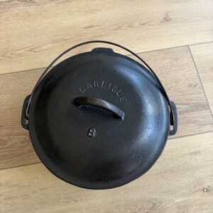 Vintage Carlisle / Lodge #8 Cast Iron Dutch Oven